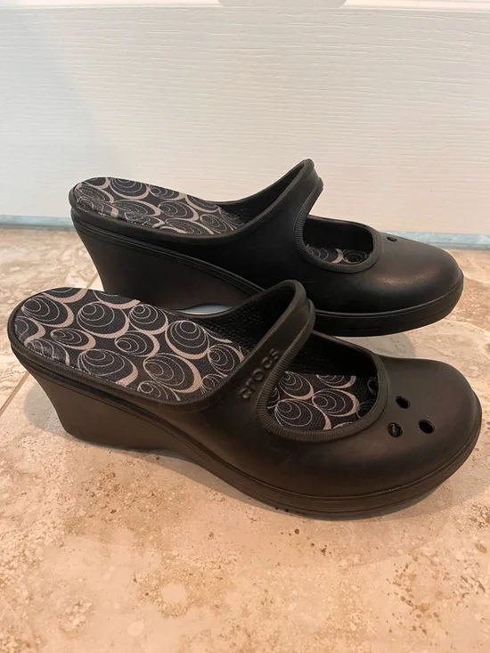 Crocs Frances Mary Jane Wedge Mule Slip On Shoes Black Comfort Women’s Size 9 - Picture 3 of 12